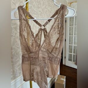 REISS Elegant Lace Bodysuit in Tan